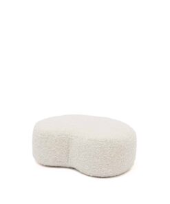 Kidney-shaped boucle pillow- Styylish