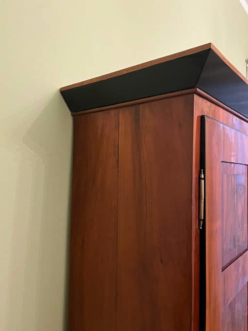 Large Biedermeier Wardrobe - Left Side Edge Detail - Styylish