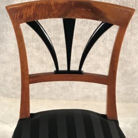 Set of Four Biedermeier Walnut Chairs, South German 1825