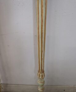 20th Century Wall Shelves - Bottom Gilded Decorations - Styylish