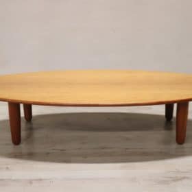 Rare Italian Design Oval Large Sofa Table or Coffee Table by Cassina, 1980s