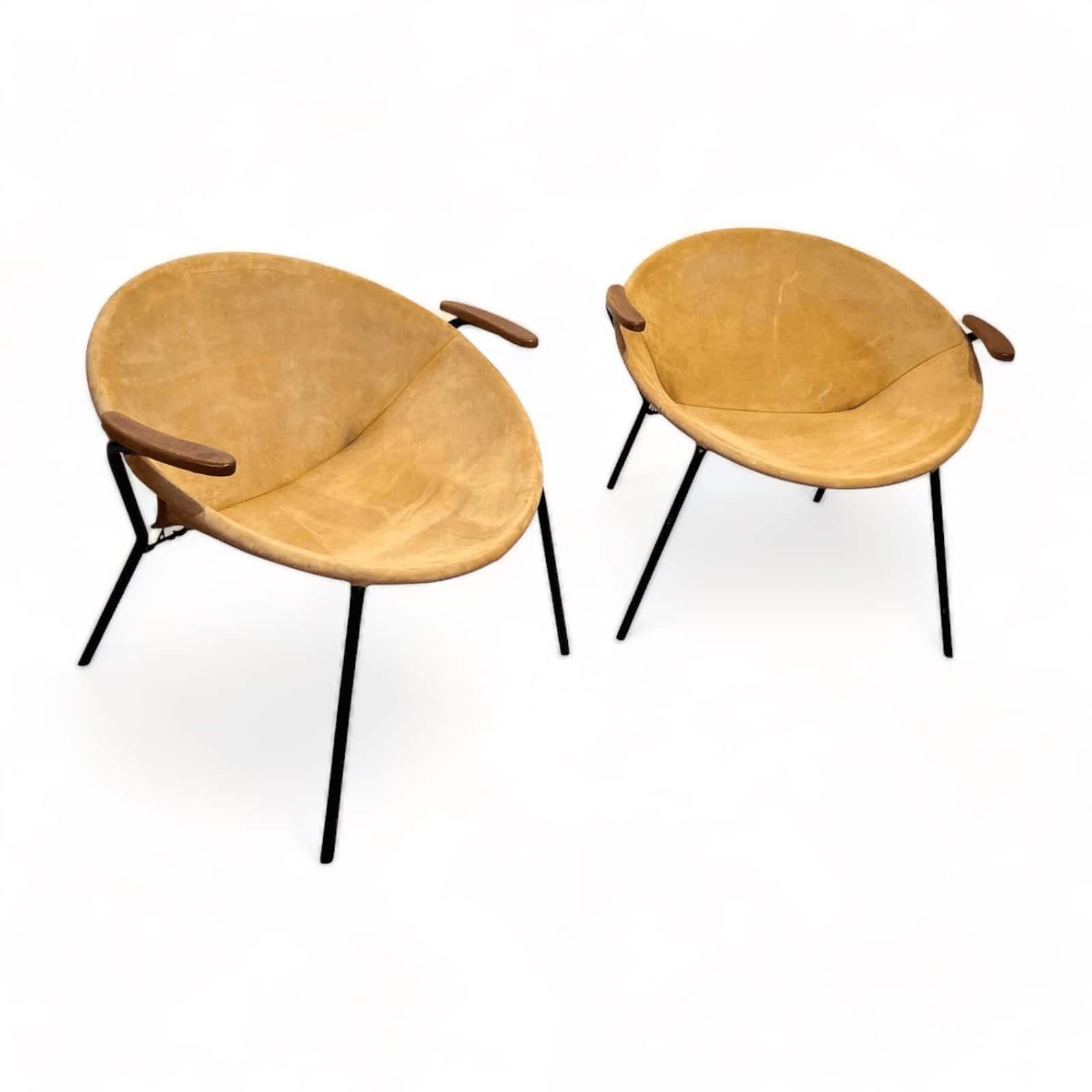 Pair of Balloon Lounge Chairs - Styylish