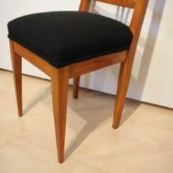 Biedermeier Side Chair - Bottom Detail - Styylish