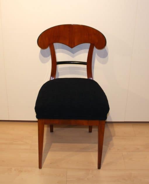 Biedermeier Shovel Chair - Full Perspective - Styylish