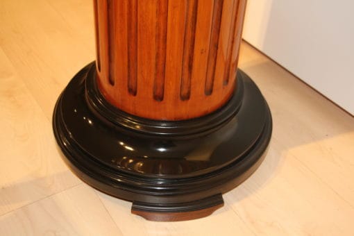 Neoclassical Rotating Pedestal - Base - Styylish