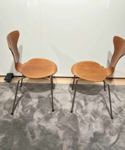 Pair of 3105 Mosquito Chairs - Facing Each Other - Styylish