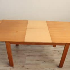 Swedish Design Extendable Dining Table - Top Extended with Plate - Styylish