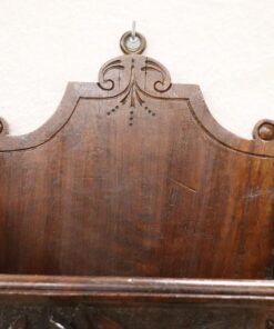 Renaissance Style Magazine Rack - Top Detail - Styylish