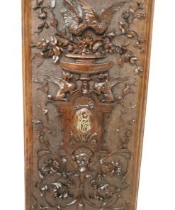 Renaissance Style Magazine Rack - Bottom Detail - Styylish