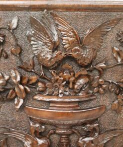 Renaissance Style Magazine Rack - Detail - Styylish