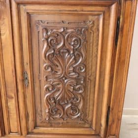 19th Century Italian Antique Sideboard or Buffet in Solid Carved Walnut