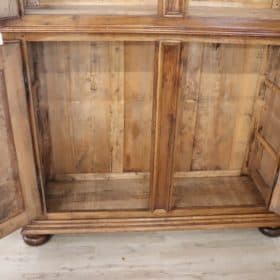 19th Century Italian Antique Cabinet in Solid Carved Walnut