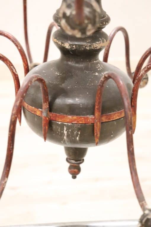 Chandelier in Wood and Iron - Detail - Styylish