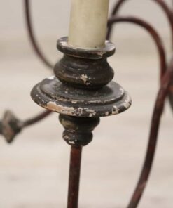 Chandelier in Wood and Iron - Iron Detail - Styylish
