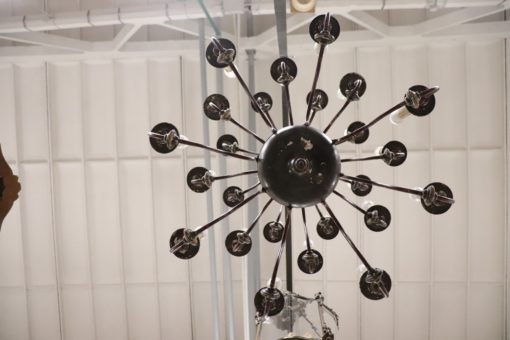 Chandelier in Wood and Iron - View From Below - Styylish