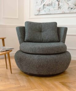 Moon Armchair - Full - Styylish