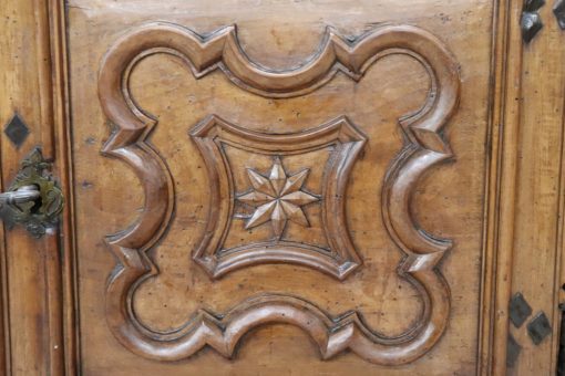 Carved Walnut Antique Kneeler - Wood Detail - Styylish