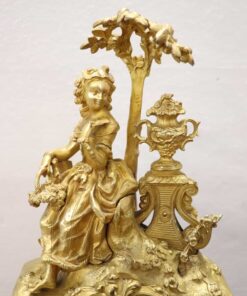 Antique Table Clock - Bronze Scene - Styylish