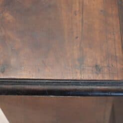 Inlaid Walnut Antique Kneeler - Edge Detail - Styylish