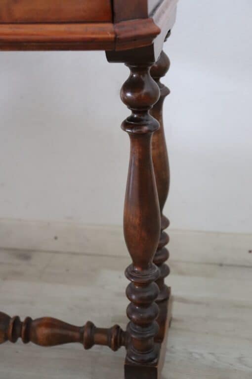 Walnut Antique Side Table - Leg Detail - Styylish