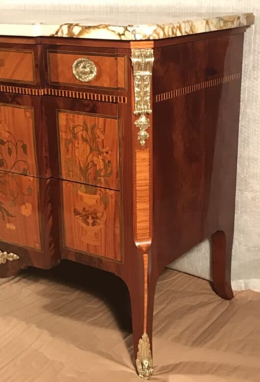 Louis XV Transition Style Dresser - Edge Detail - Styylish