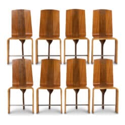 Eight Blonde Cherry Chairs - Styylish