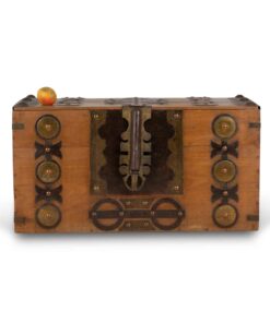 African Style Wooden Chest - Full Profile - Styylish