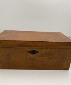 Neoclassical Ash Box - Full - Styylish
