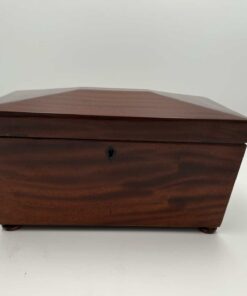 Decorative Mahogany Box - Front - Styylish