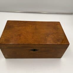 Neoclassical Ash Box - Full Profile - Styylish