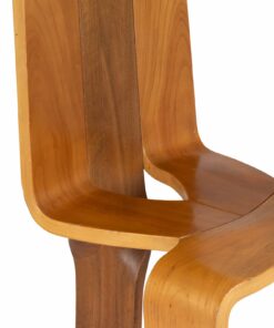 Eight Blonde Cherry Chairs - Detail - Styylish