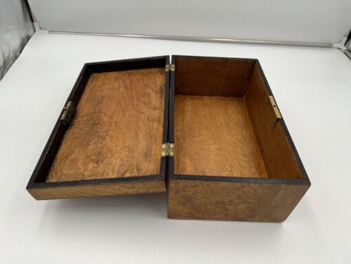 Neoclassical Ash Box - Interior - Styylish