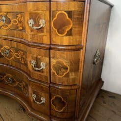 Baroque Chest of Drawers - Drawer Edge - Styylish