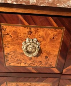 Louis XVI Chest of Drawers- detail view bronze fitting- Styylish