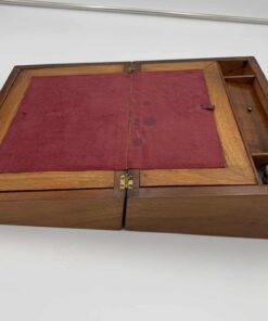 Walnut Box with Inlays - Inside - Styylish