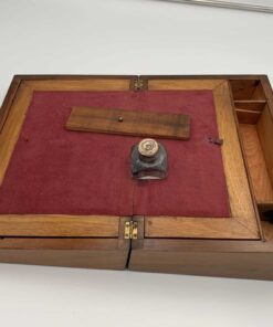 Walnut Box with Inlays - Interior - Styylish