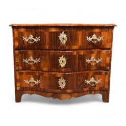 18th century Chest of Drawers- styylish