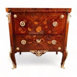 French commode- styylish