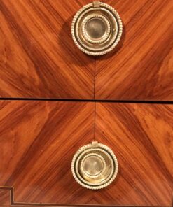 Louis XVI Stye chest of drawers - Handles - Styylish