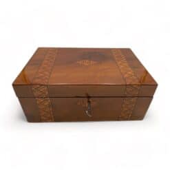 Walnut Box with Inlays - Styylish