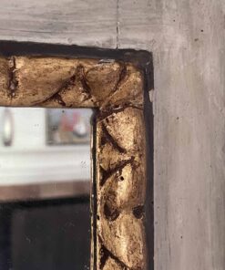 Neoclassical Mirror - Glass Border Detail - Styylish