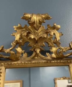 Hand-Carved Gilt Wood Mirror- detail of the top middle- Styylish