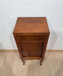 Biedermeier Pillar Cabinet - Top - Styylish