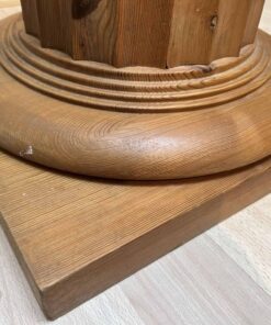 Large Neoclassical Columns - Base Detail - Styylish