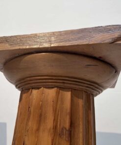 Large Neoclassical Columns - Top Detail - Styylish