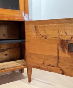 Cherry Biedermeier Vitrine - Door Interior - Styylish