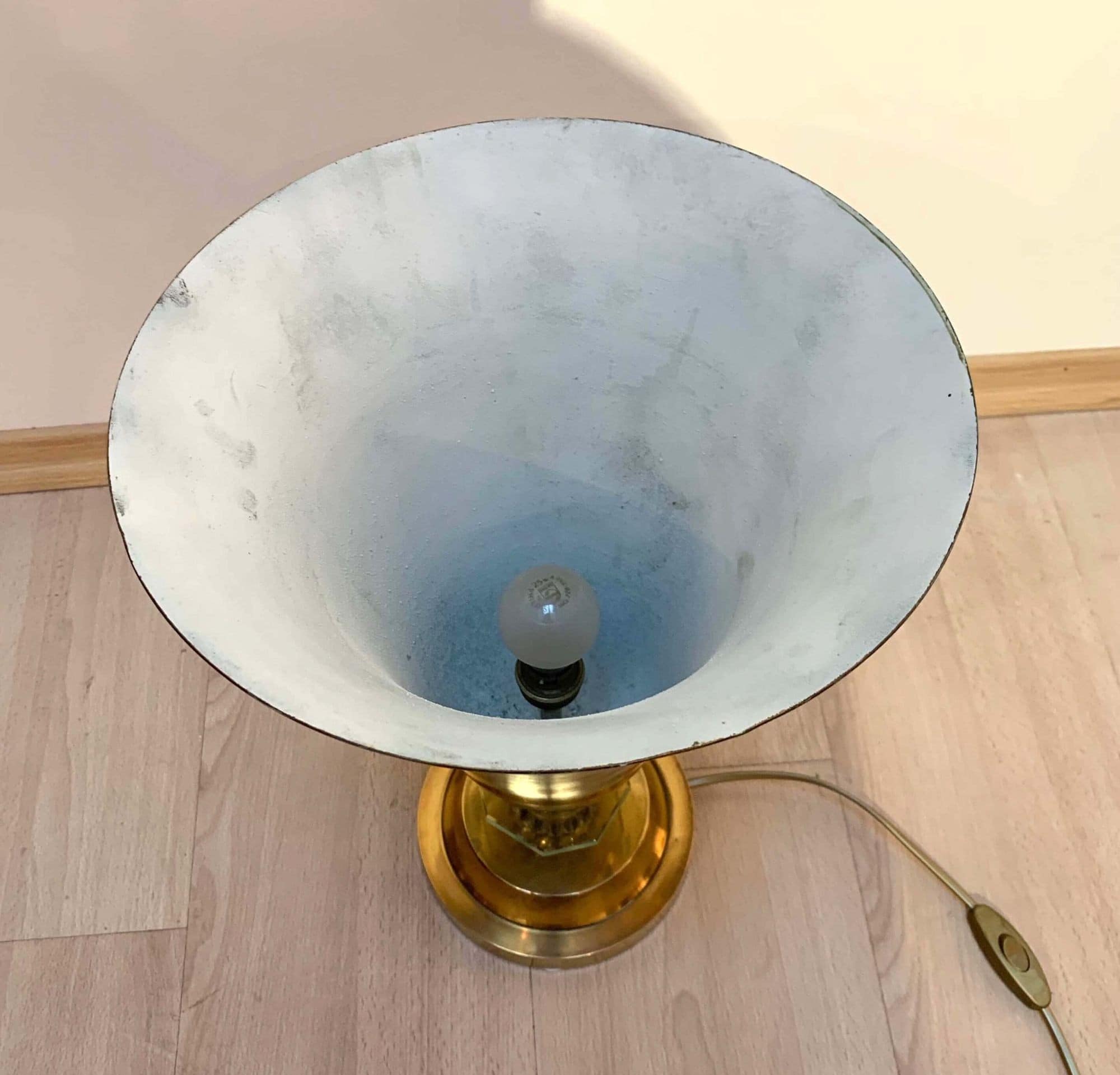 Brass Art Deco Lamp - Shade Interior - Styylish