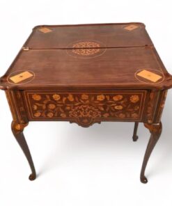 Dutch Card table - styylish