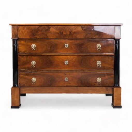 Walnut Biedermeier chest of drawers- Styylish