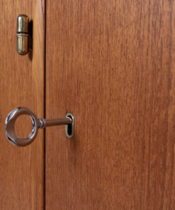 Sven Andersen Sideboard- view of the key- Styylish